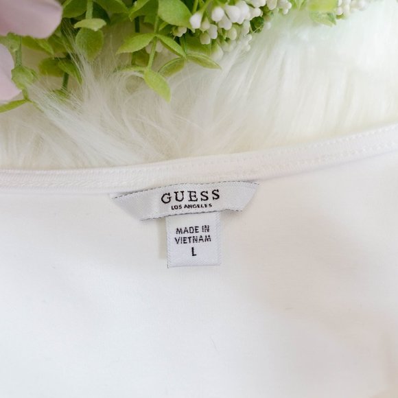 Guess white long sleeve tee large junior - Picture 6 of 8